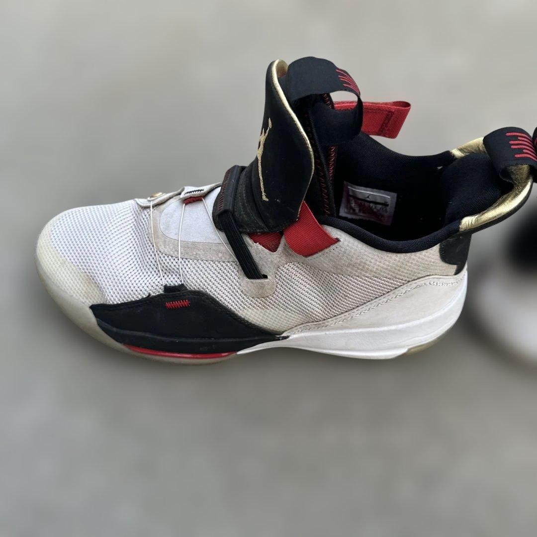 Air Jordan 33 バスケットボールシューズ ハイカット