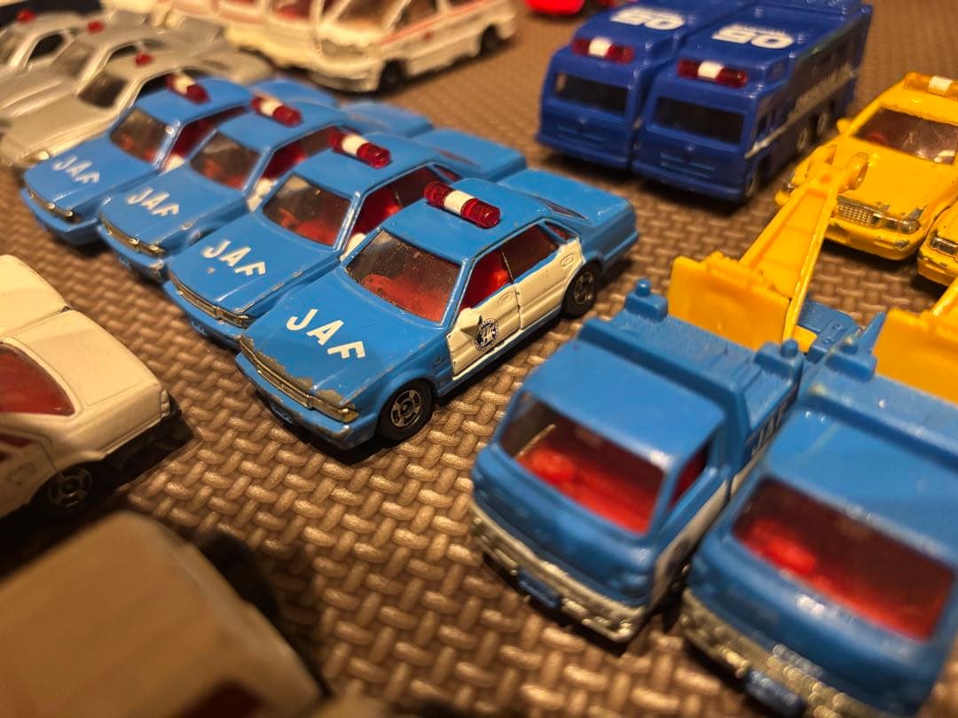 1970年代〜　レア廃盤トミカ　まとめ売り　パトカー　道路公団　JAF など