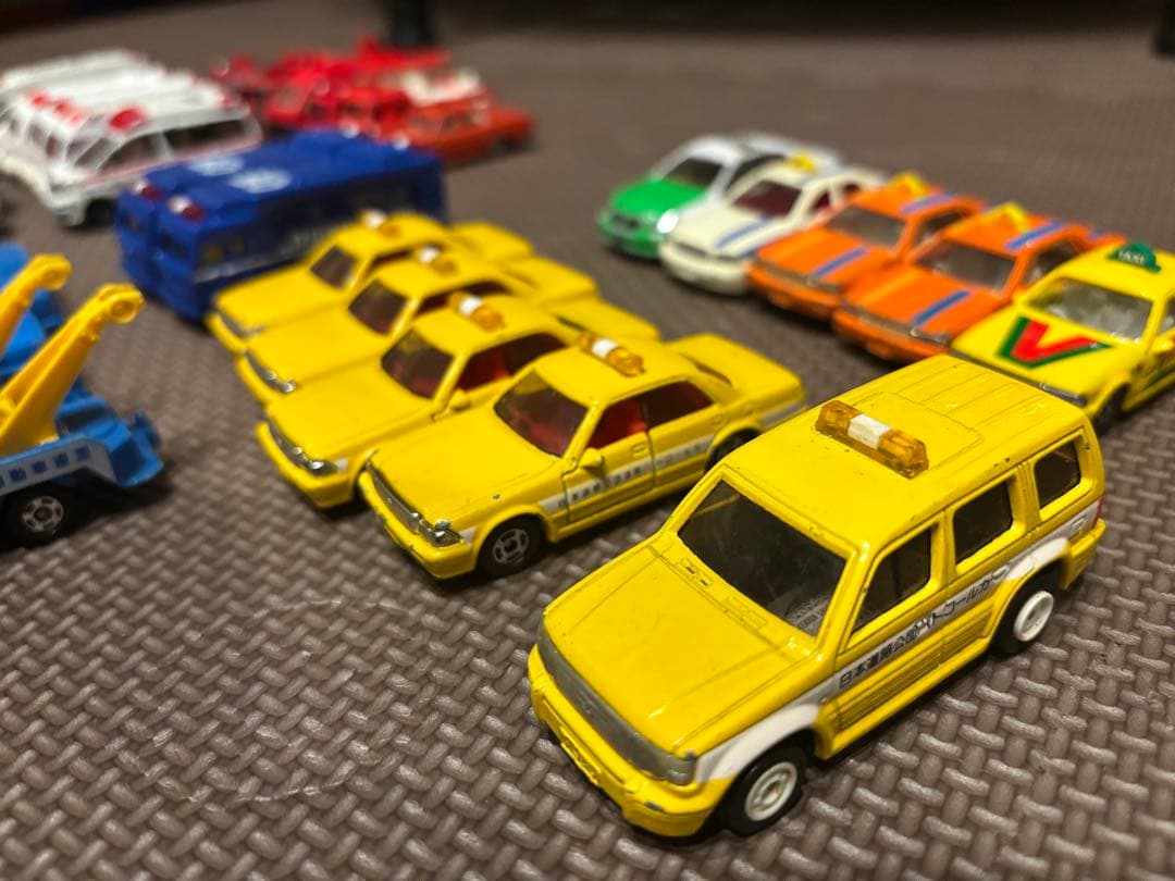 1970年代〜　レア廃盤トミカ　まとめ売り　パトカー　道路公団　JAF など