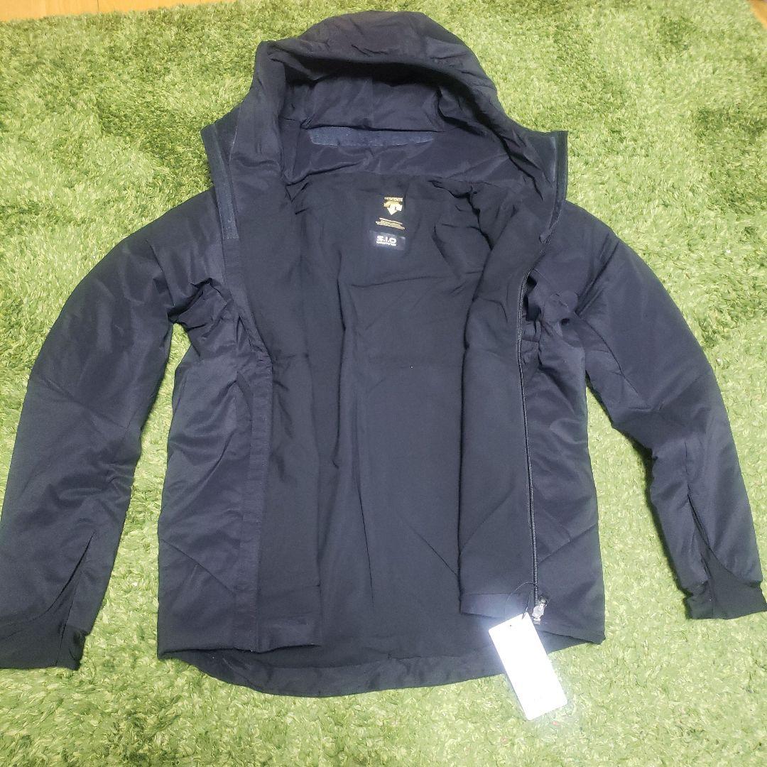 TEAM DESCENTE フード付きジャケット ブラック