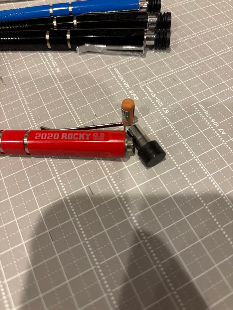 荒木飛呂彦先生も愛用　パイロット フレフレ 2020 ROCKY 4本セット