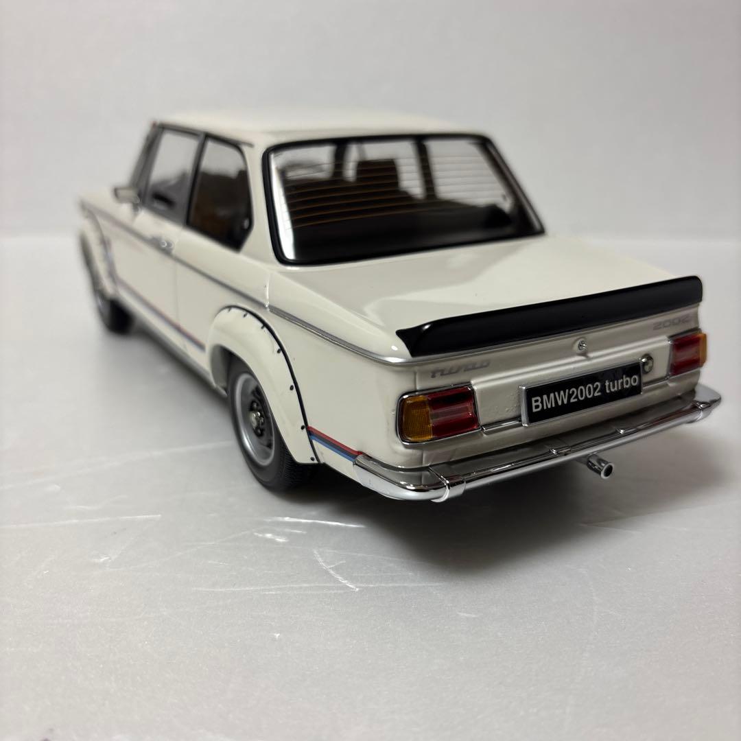 ミニカー  2002 TURBO (KYOSHO)