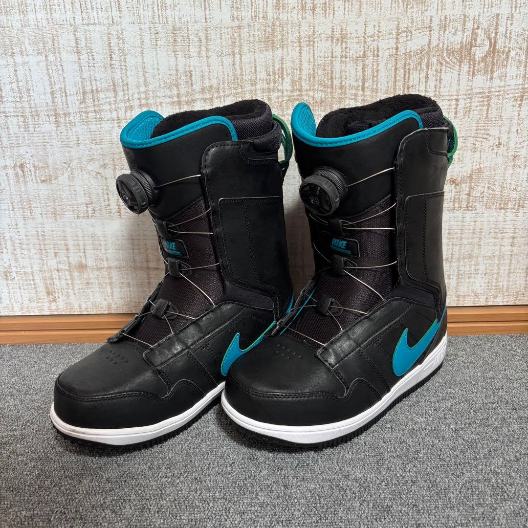 【送料無料】NIKE スノーボードブーツ