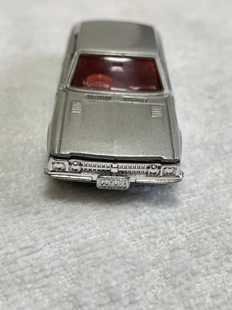 トミカ トヨタ コロナ 2000GT (黒箱　日本製)