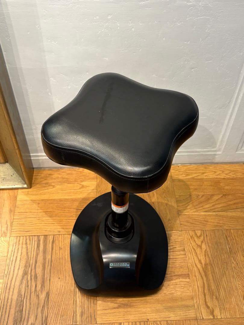 ★タカラベルモント　ESPOIRスツール　シャンプー椅子　スパチェア★