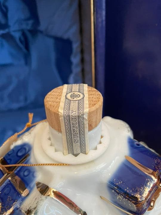 サントリー　ブランデーエクストラ　クリスマス陶器ボトル　古酒未開封