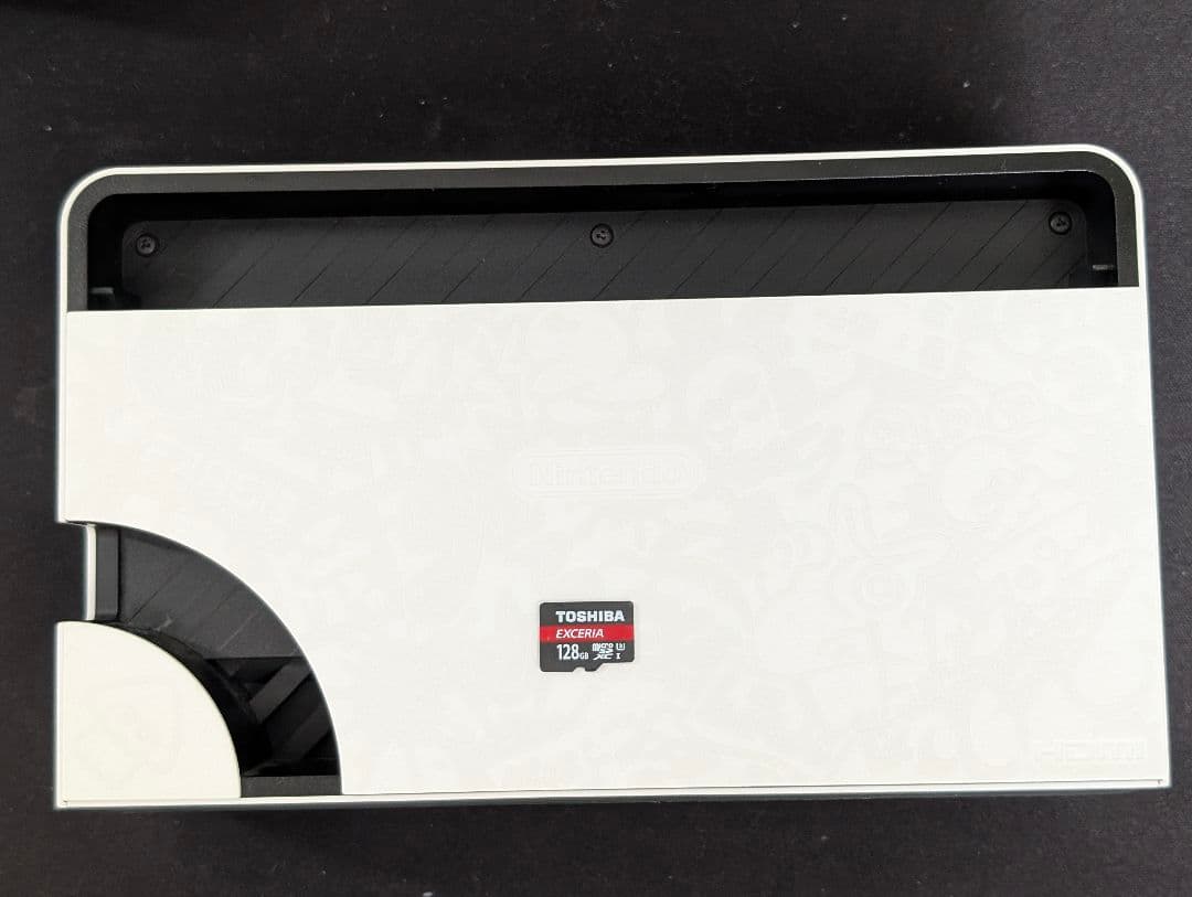 Nintendo Switch 有機ELスプラトゥーン3エディション プロコン付