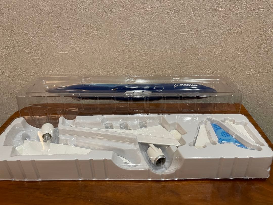 ボーイング公式 787-9 1/200 新品未使用