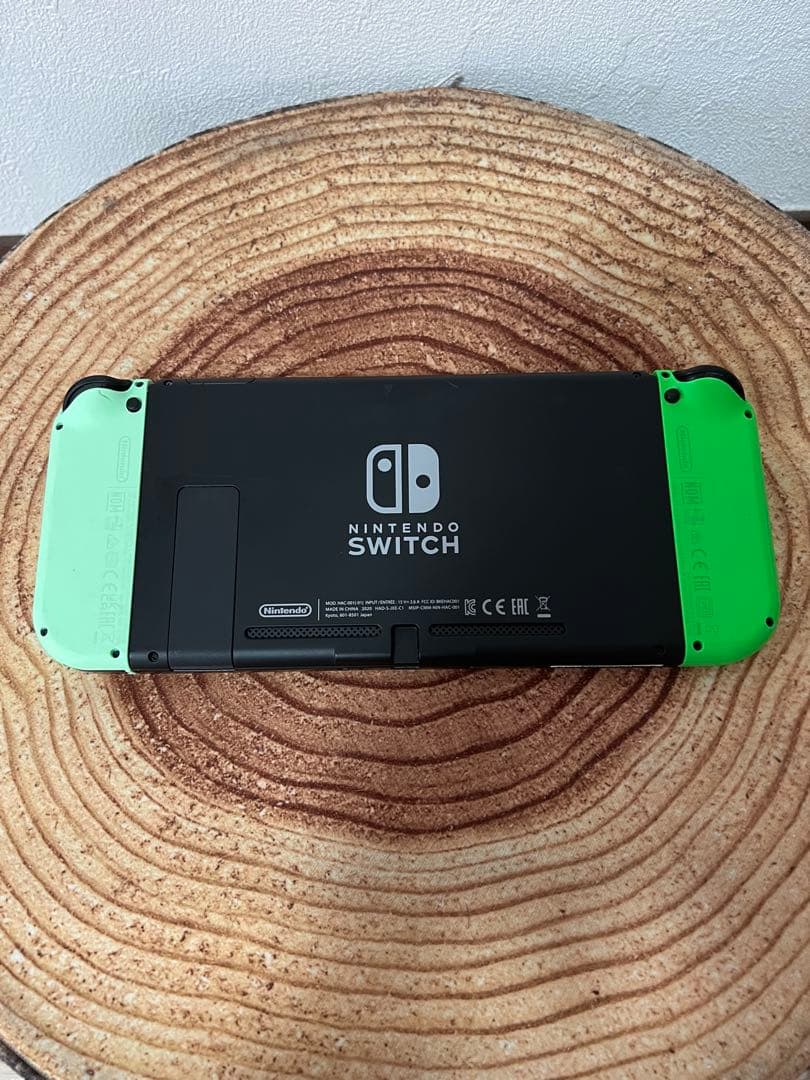 Nintendo Switch ニンテンドースイッチ本体　GRN/MGRN箱無し
