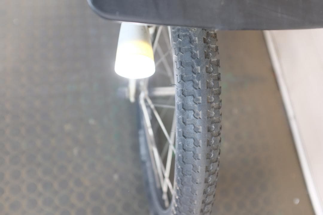 電動自転車BS　Bikke　20インチ3段　8.7Ah（4点灯）充電器あり