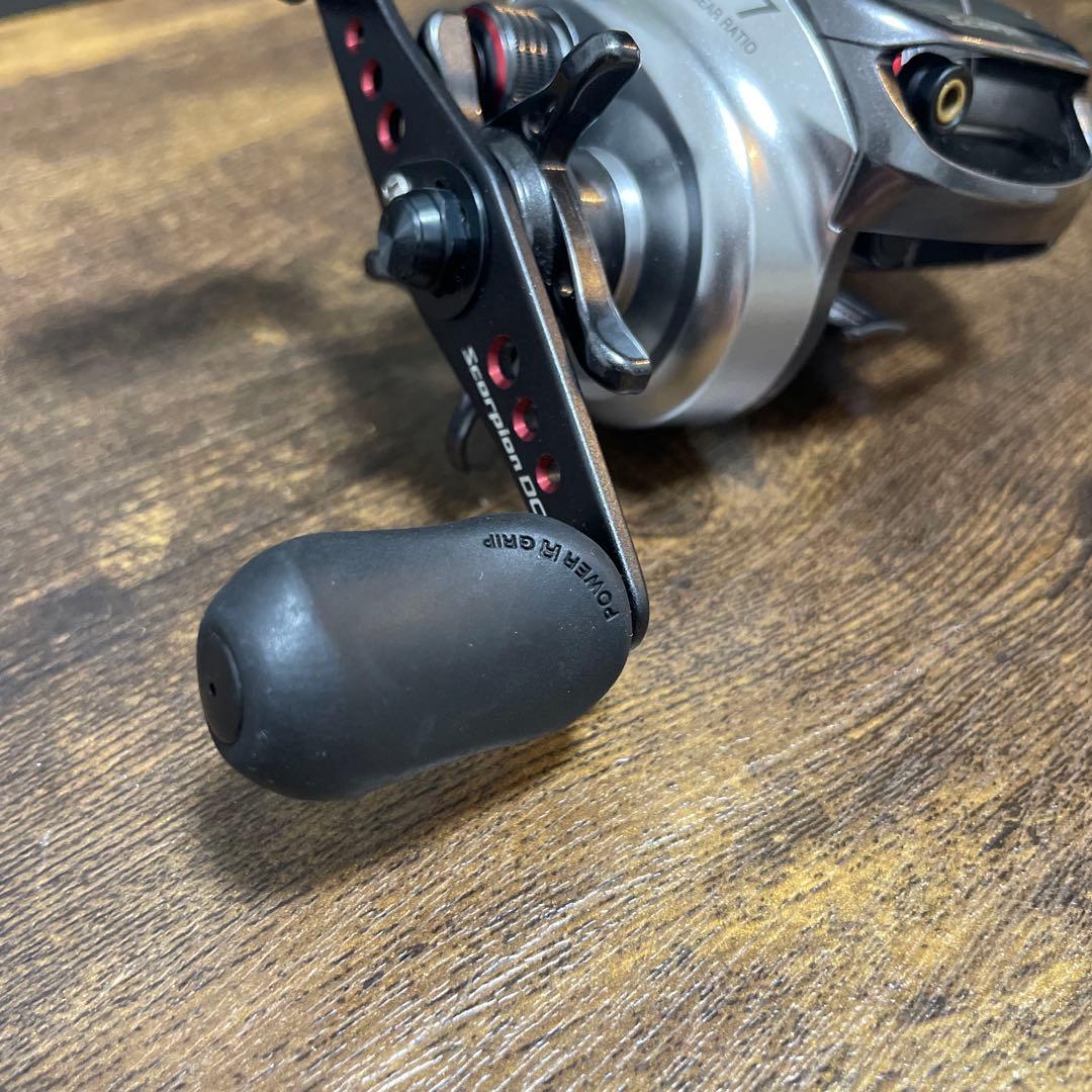 シマノ 11スコーピオンDC7 右巻き ギア比7