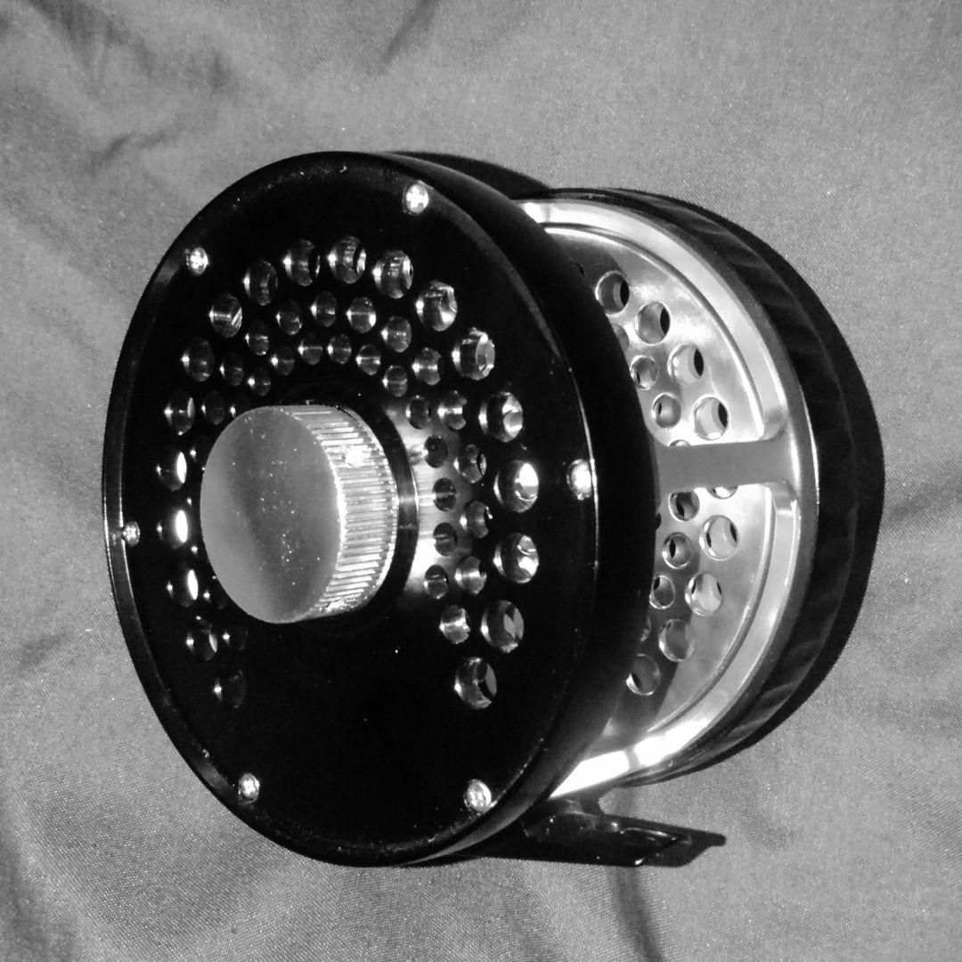 フライリール Classic Fly Reel #7/9 left handle