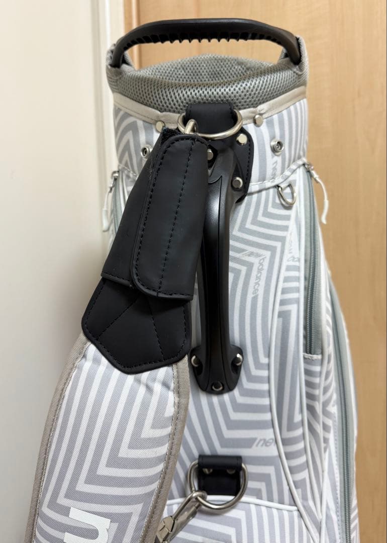 美品★ニューバランス★キャディバッグ★ゴルフ★ゴルフバッグ★newbalance