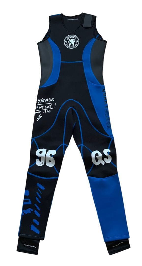 新品　ウェットスーツ　M マリンスポーツ