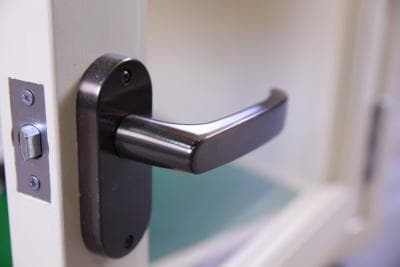 新品未使用｜防音ケージ｜小型犬向け｜キャスター付き｜ヒノキ材｜005