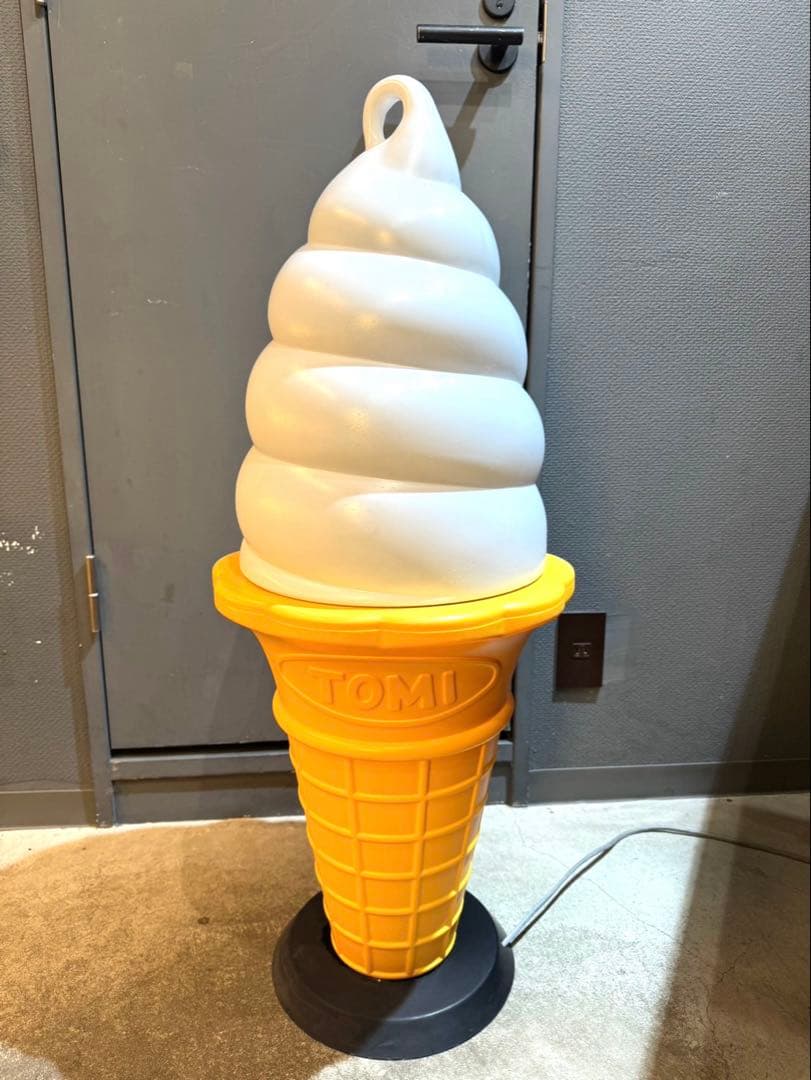 【早い者勝ち！美品、希少！】スジャータソフトクリームランプ