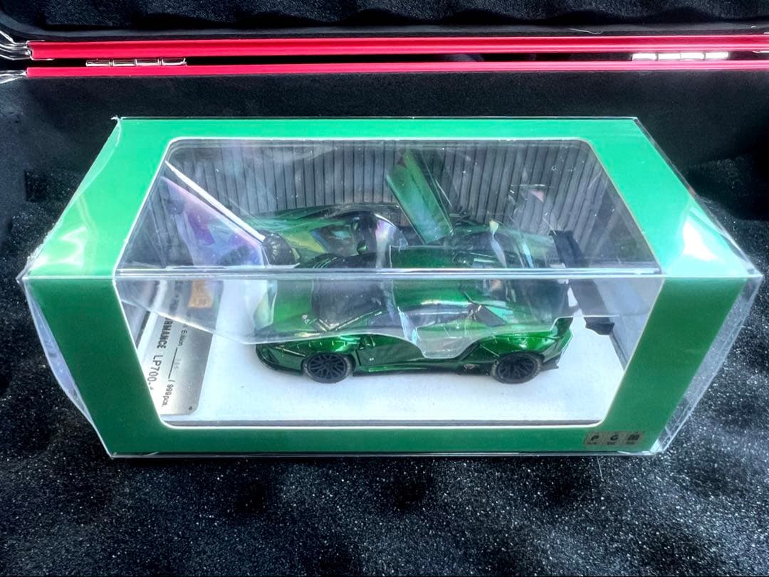 PGM 1/64 LBWK LP700 greenランボルギーニアヴェンタドール