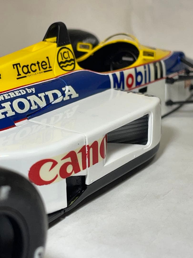 1/20 ウィリアムズFW11 F-1 ’86チャンピオンマシン [完成品]