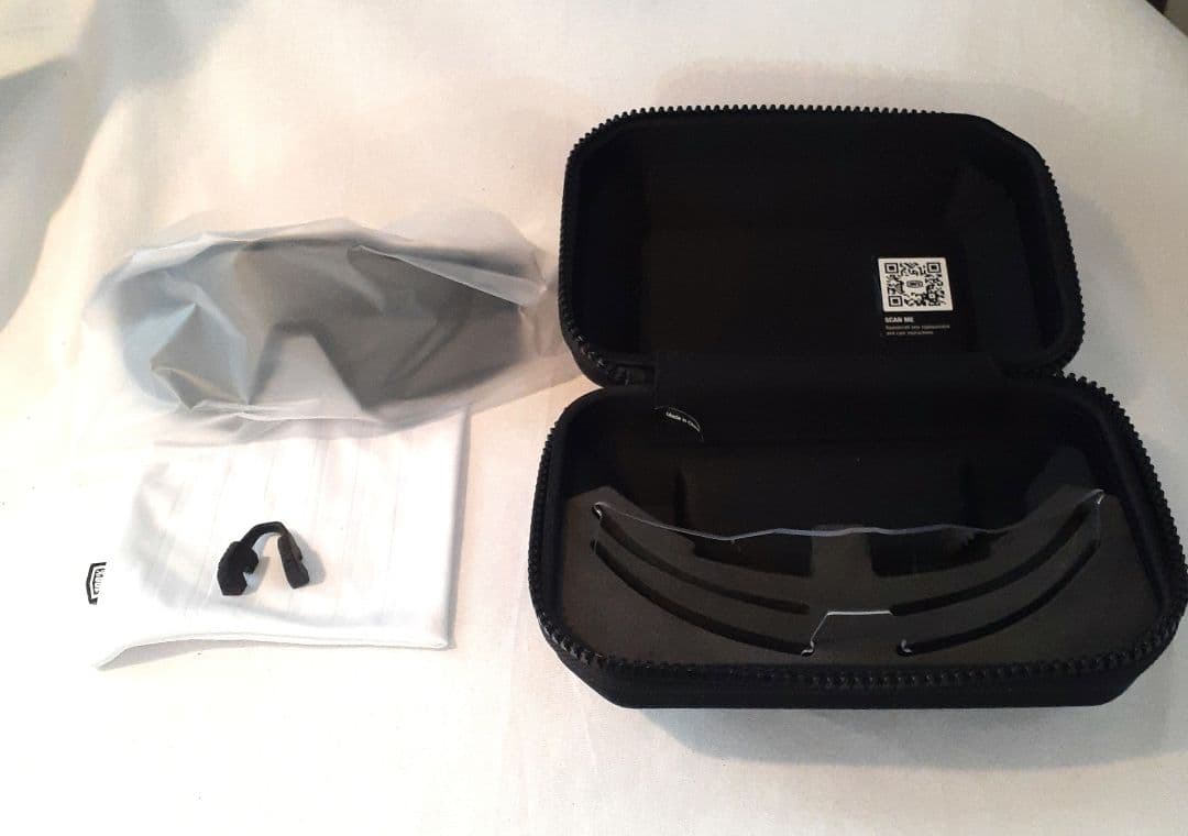 美品中古100% SPEEDCRAFT ブラック ワンハンドレッド サングラス