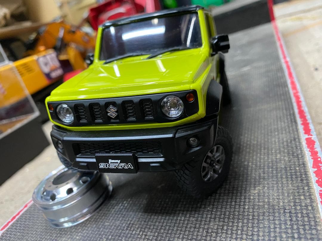 京商　ミニッツ4X4　ジムニーシエラ キネティクイエロー　レディセット