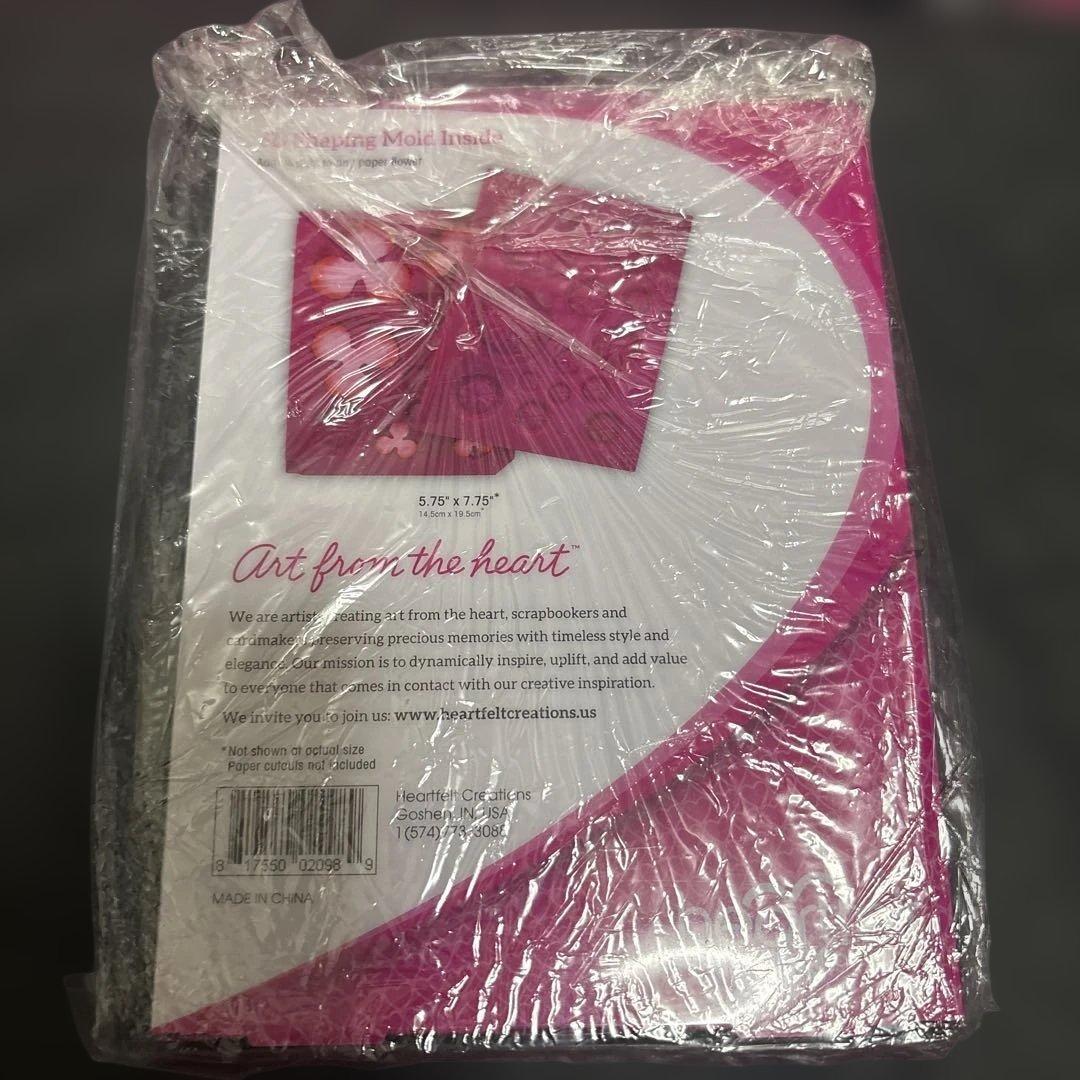 HC-10 Heartfelt Creations カメリアカーネーション