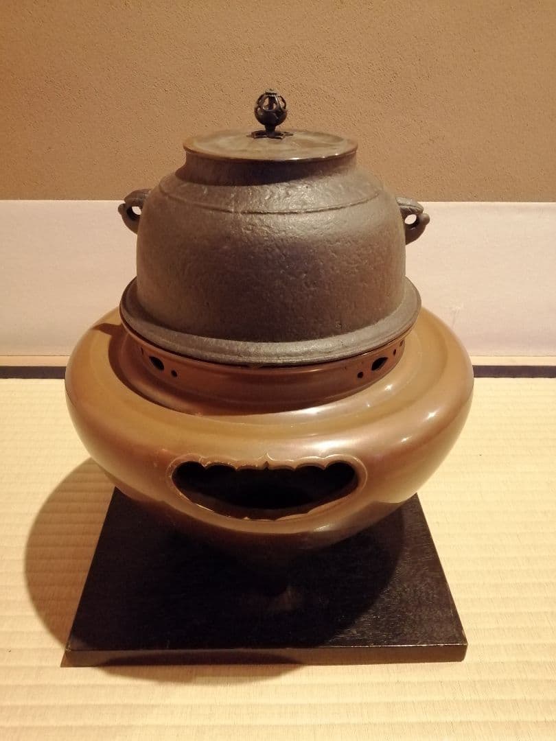 【茶事具】釜師政光、風炉師昇雲造　唐銅朝鮮風炉釜　茶釜　釜401