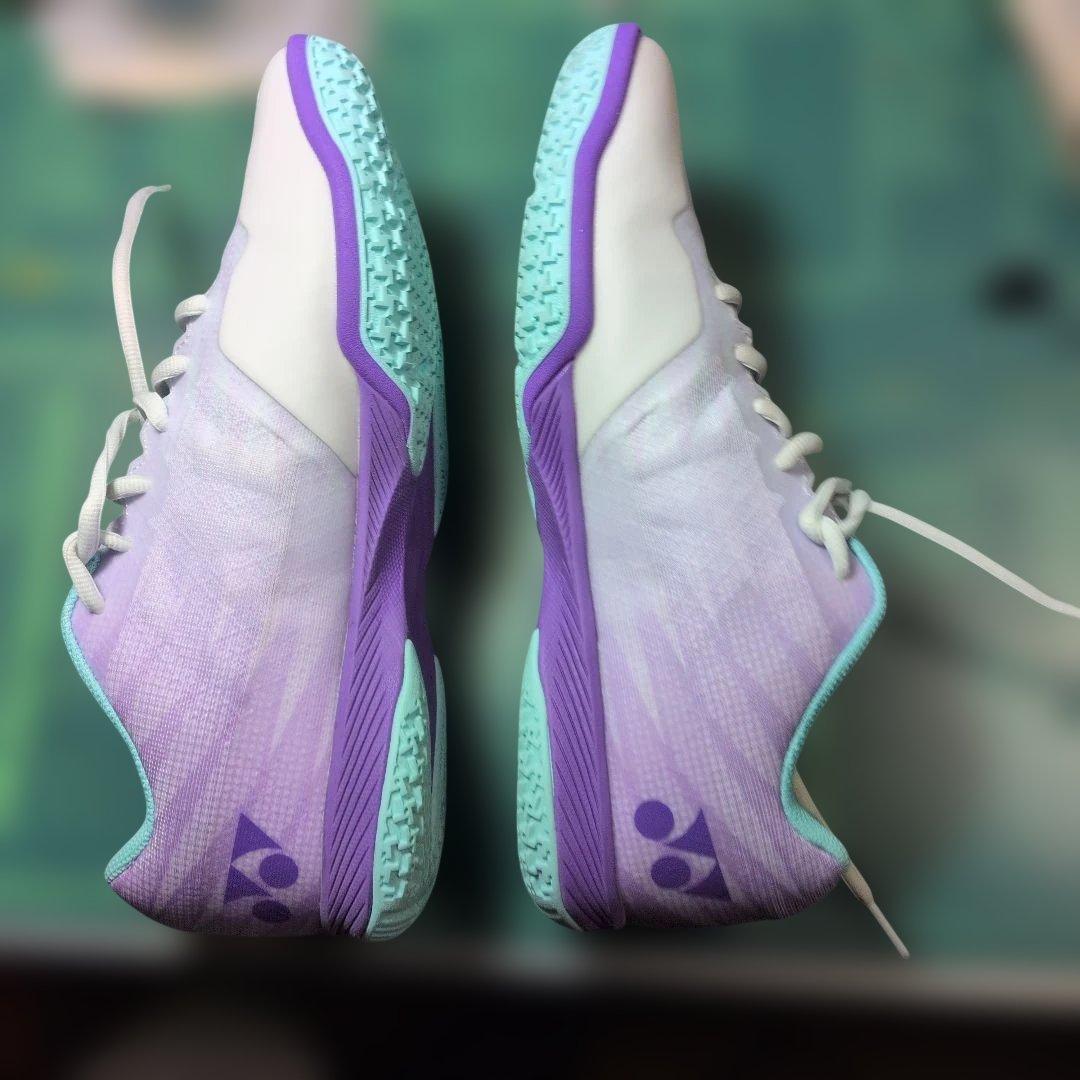 ヨネックスバドミントンシューズ