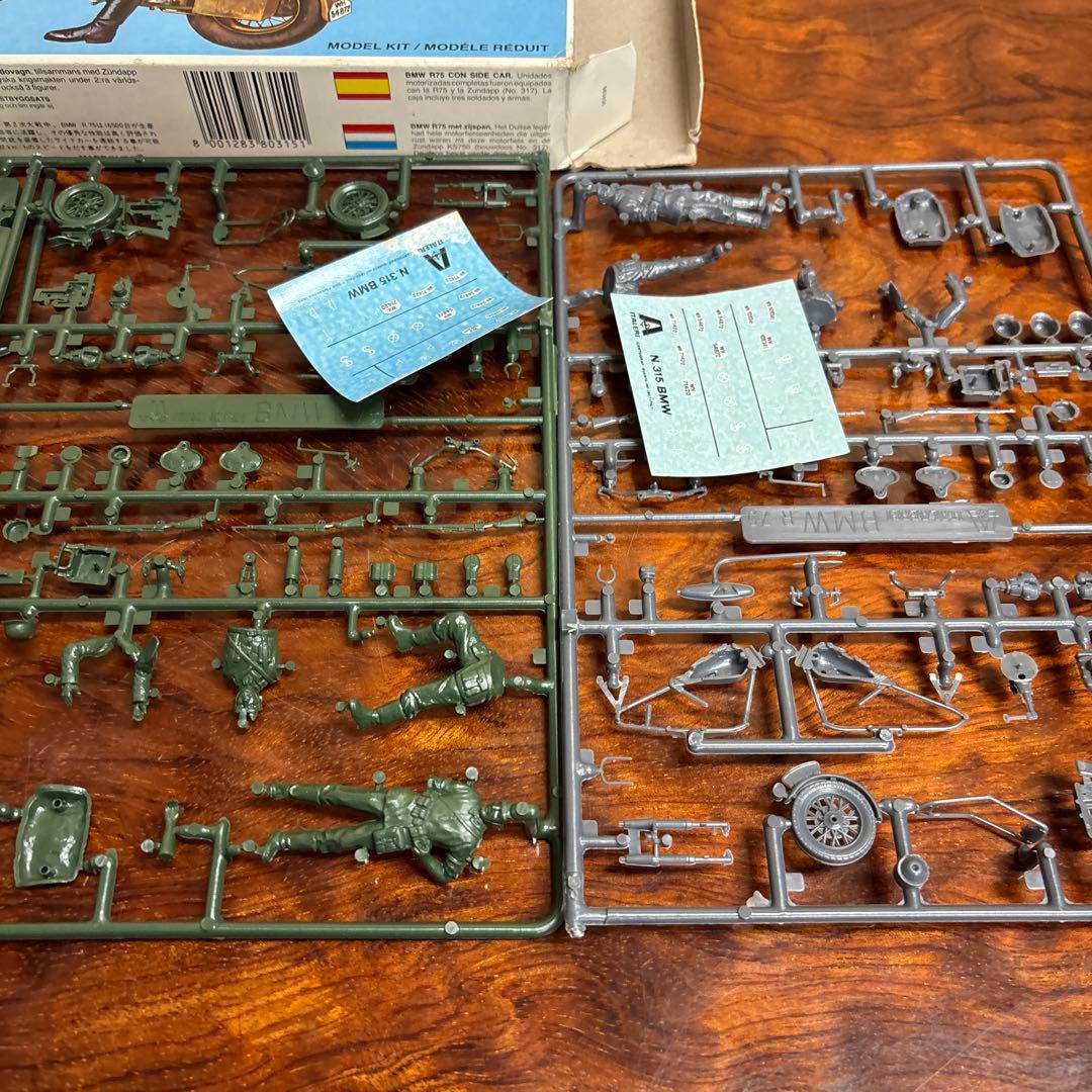 1/35 スケール 戦争模型キット 5点セット　0126o123