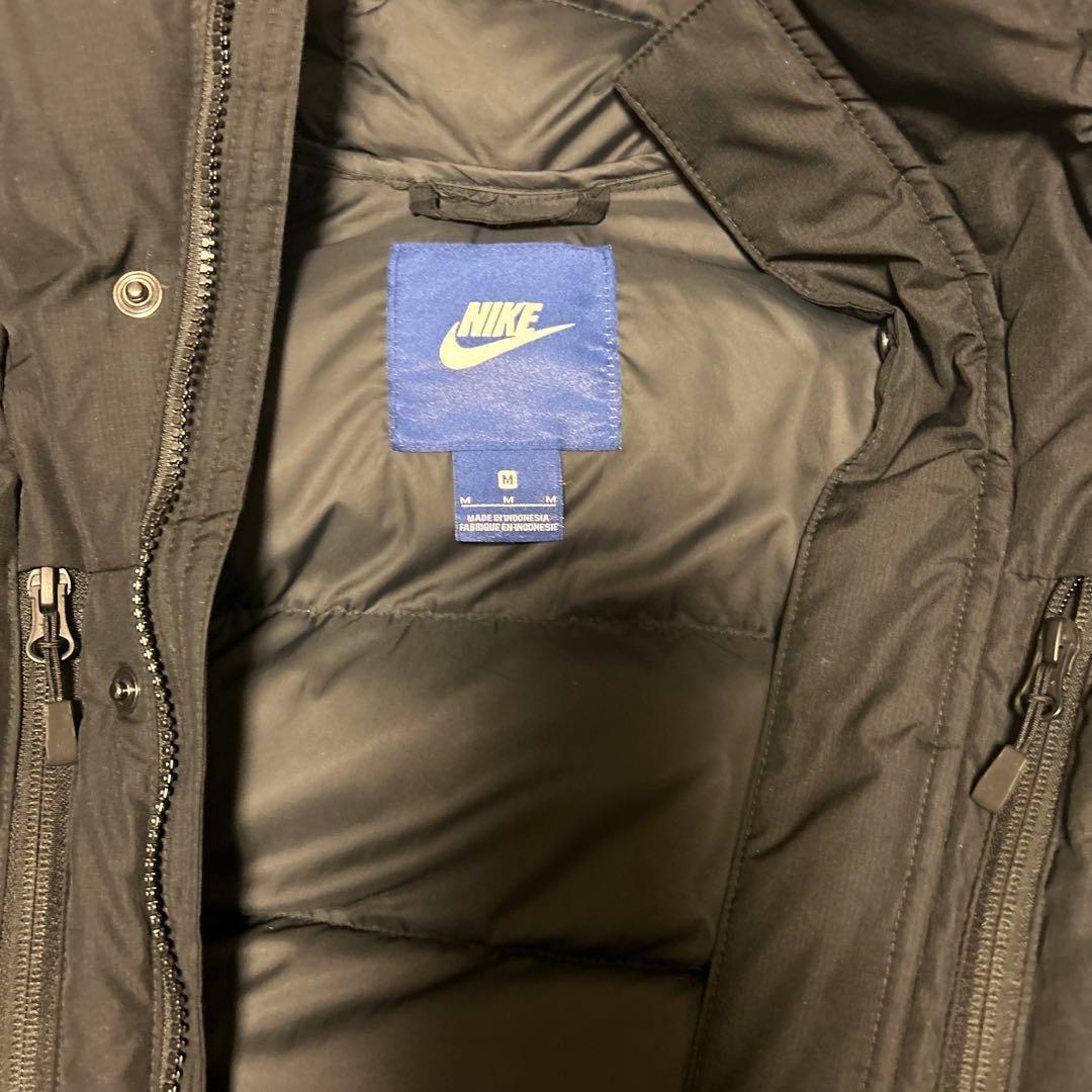 Nike ブラック ダウン ベンチコート