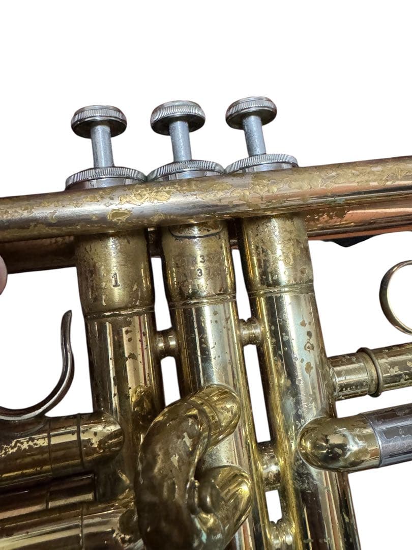 ジャンク 赤ベルYAMAHA トランペット YTR-3320 マウスピース付