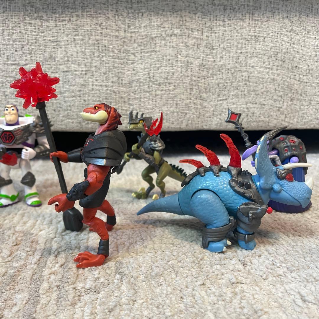 ディズニーピクサー トイストーリー謎の恐竜ワールド レア７体セット