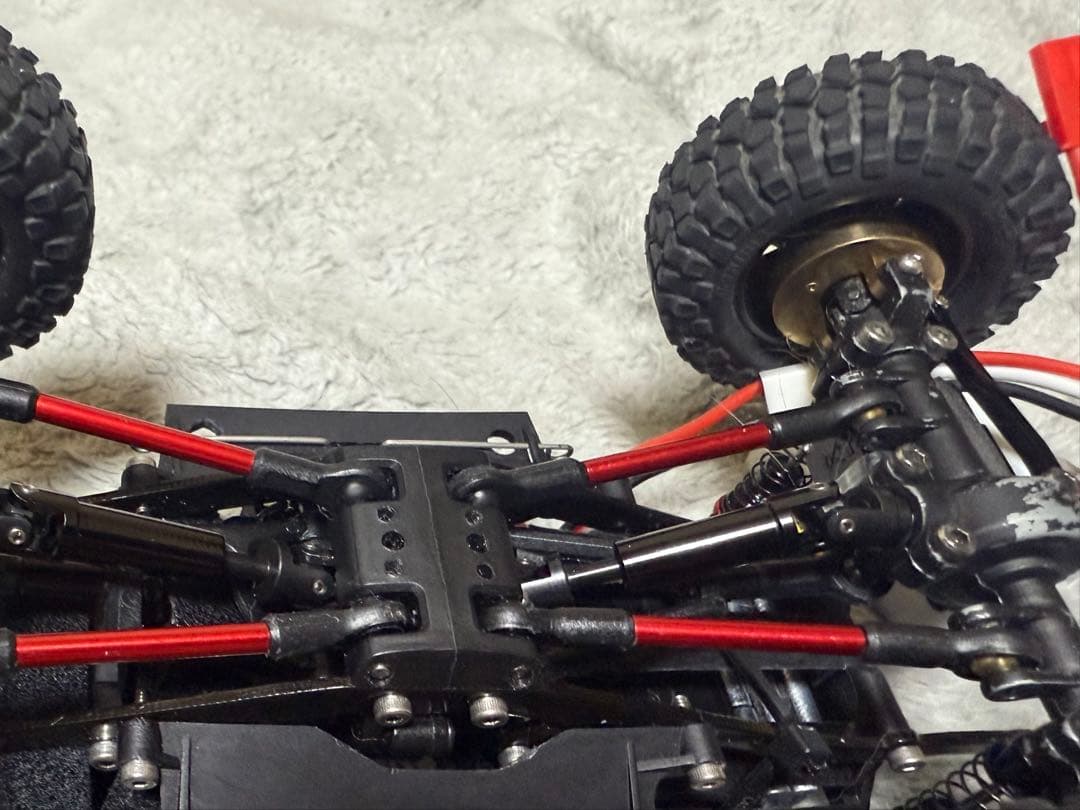 4×4魔改造1/28スケール　RCカー　ジャンク品扱い　ラジコン　4WD