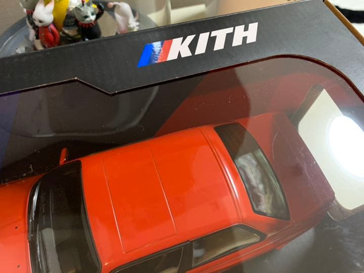 Kith  E30 M3 18分の1 ダイキャストカー マンプロ