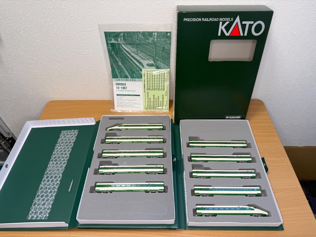 KATO 10-1807 E2系1000番台 200系カラー 10両セット