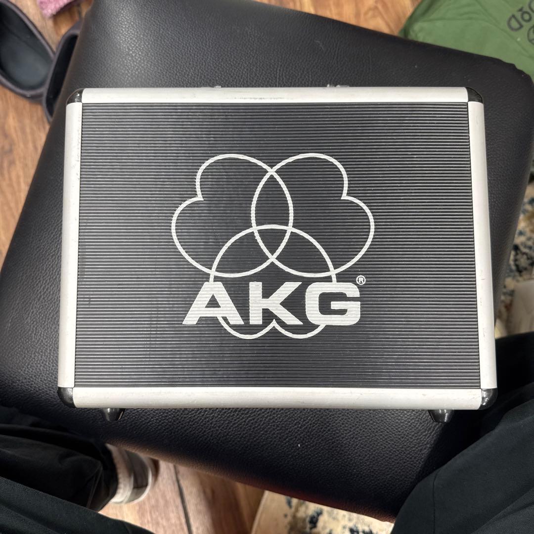 AKG C3000B コンデンサーマイク ショックマウント＋純正ケース付