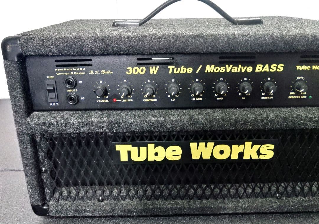 希少　Tube Works RT-3300　300W 　ベースアンプヘッド