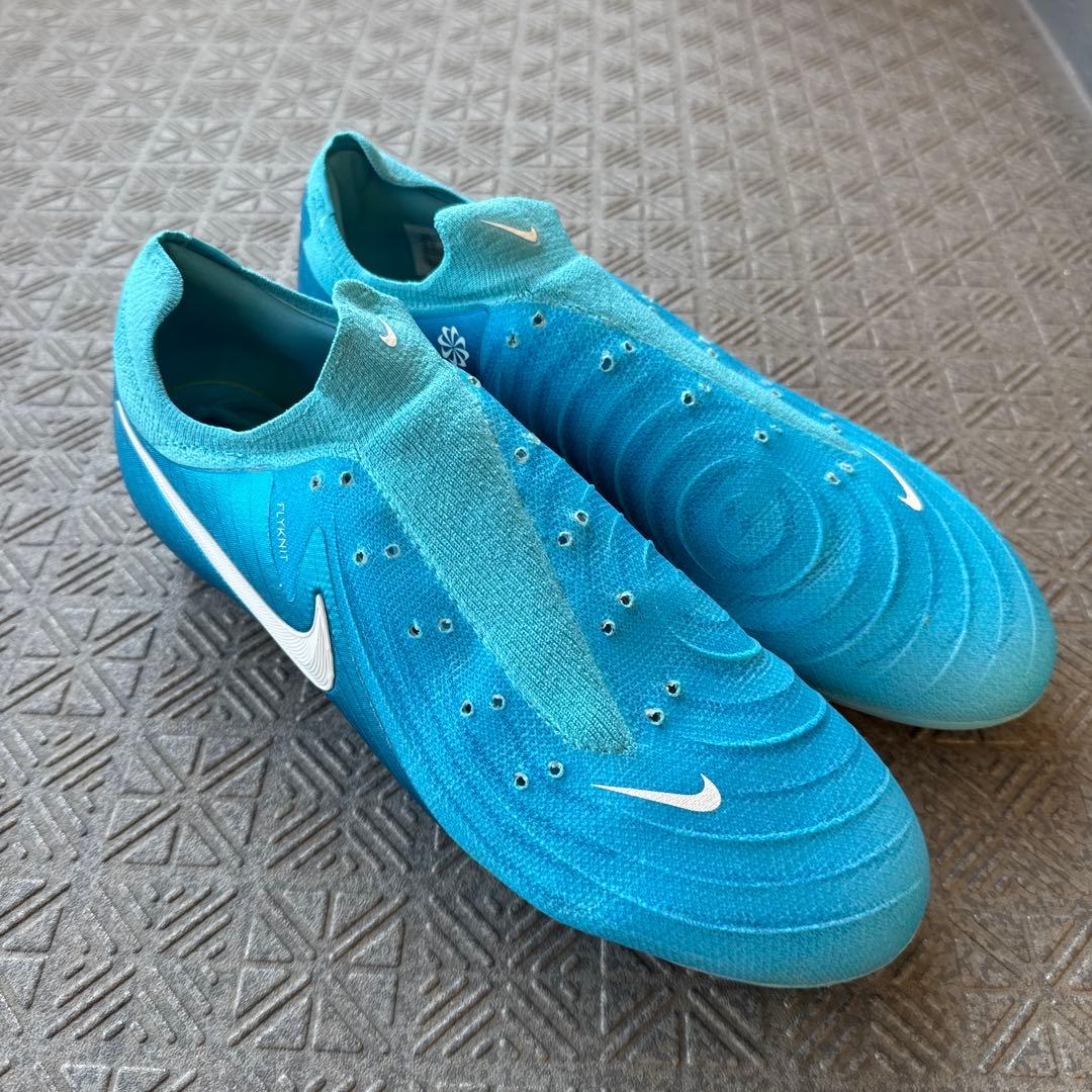 サッカースパイク 土用 ハードグラウンド用 ファントム GX II PRO HG