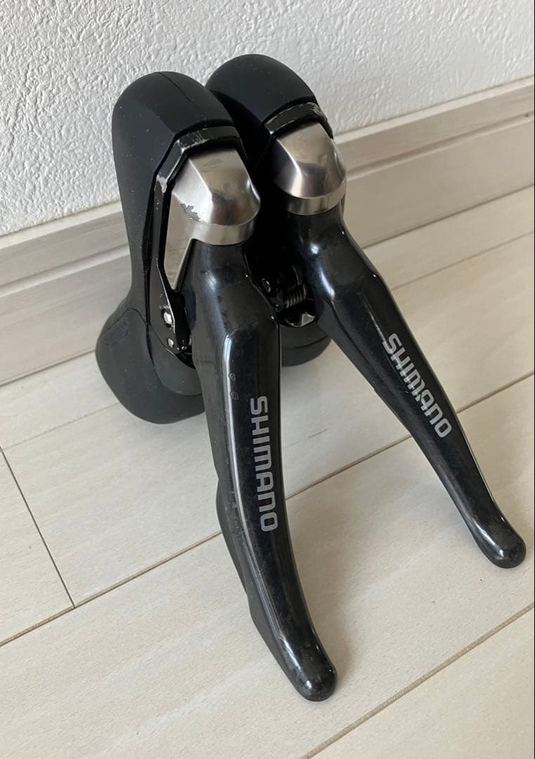 中古★シマノアルテグラST-RS685油圧ブレーキSTIレバー左右２S×11Ｓ