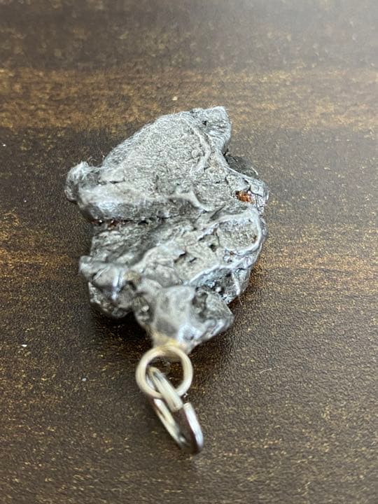 隕石 LOC アルゼンチン カンポ 鉄質隕石 約26g ペンダント トップ