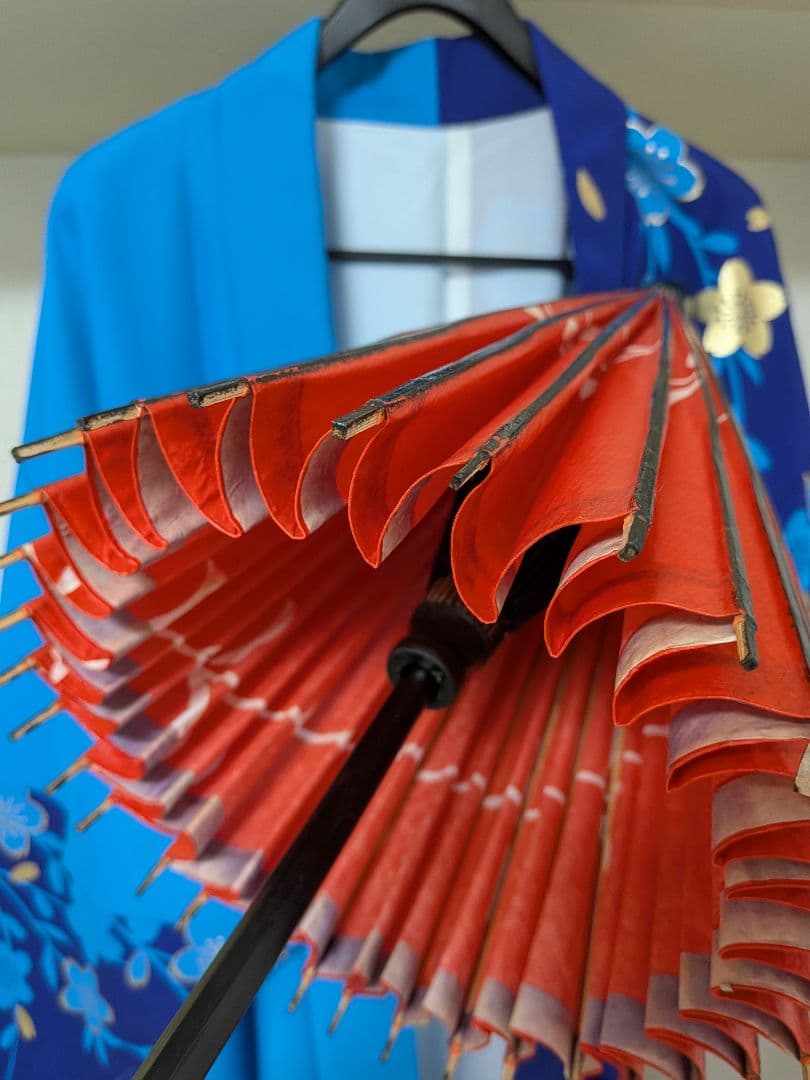 海外コレクター向け女性用優美ＪＡＰＡＮ着物＆日本和傘ペア２点セットコレクション