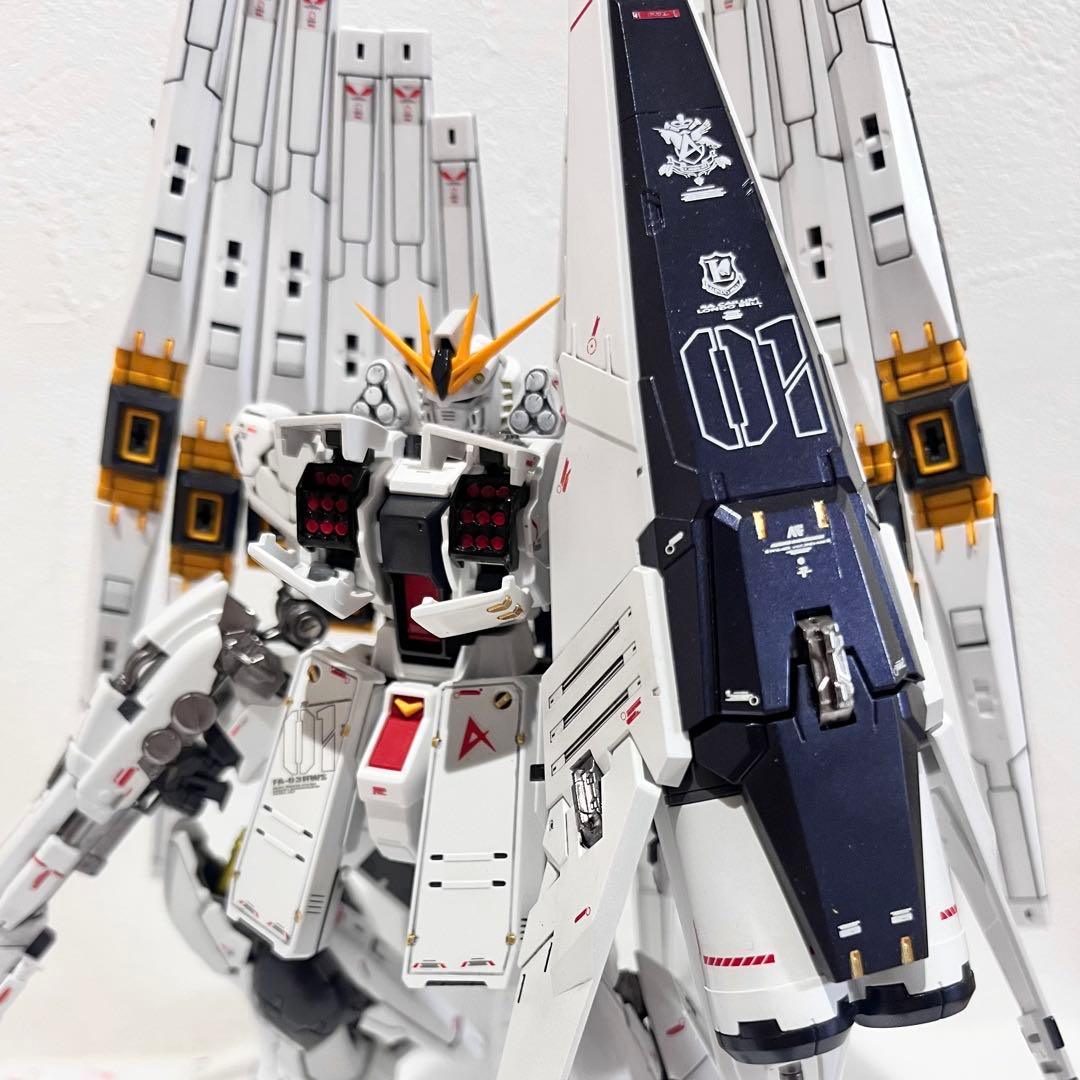 RG ニューガンダム HWS ダブルフィンファンネル 塗装済 完成品 νガンダム