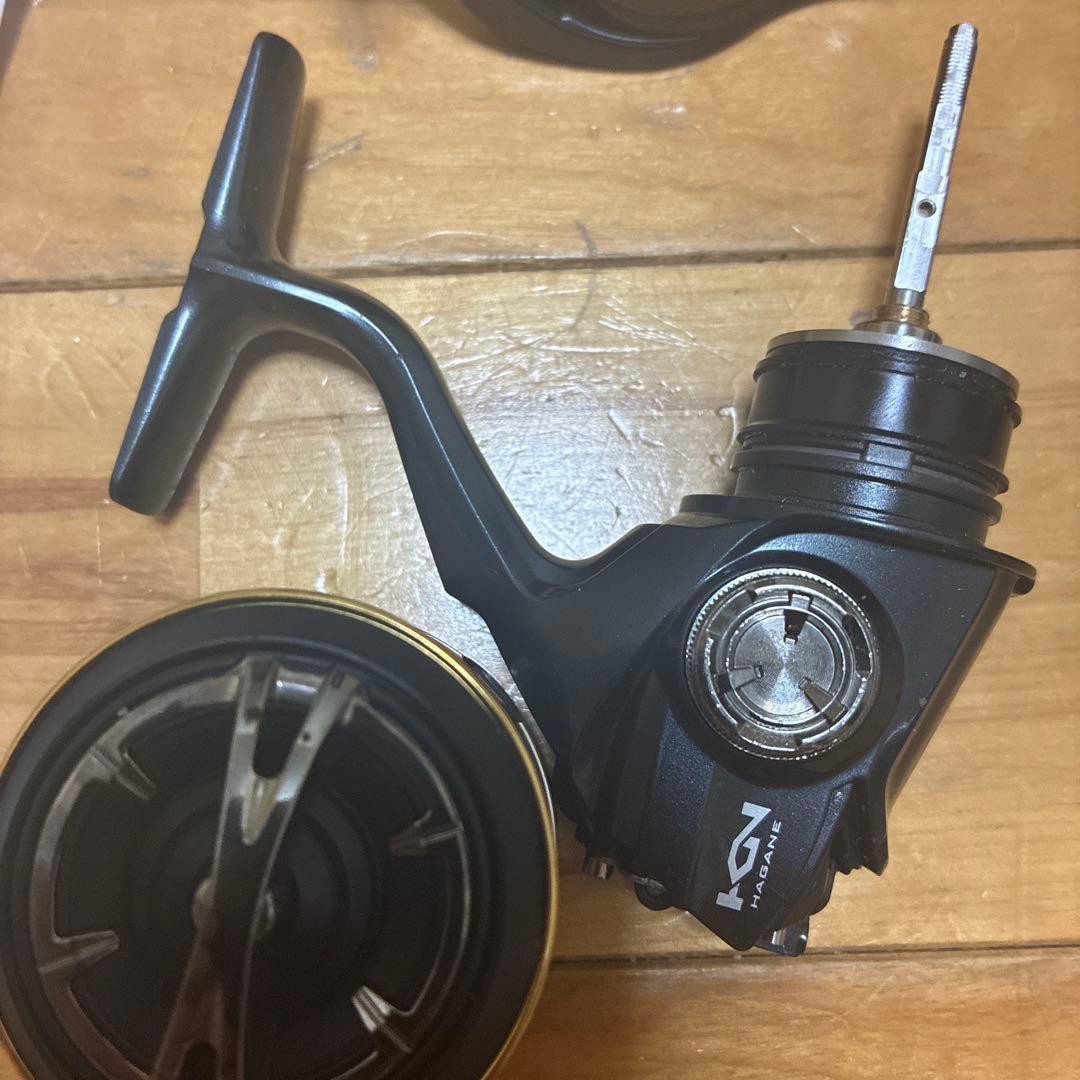 SHIMANO 17ツインパワーXD 4000XGジャンクパーツ