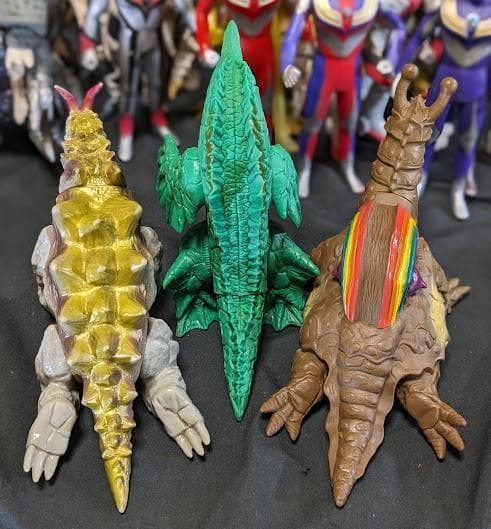 ウルトラマンティガ＆登場怪獣・宇宙人（バンダイ）ソフビフィギュア22体セット＋１