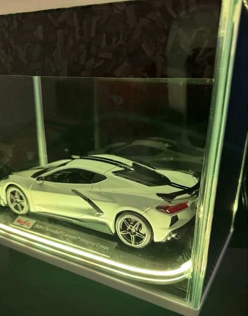 【世界に一つ‼️】Corvette 1/18 ジオラマ LED 展示 鑑賞用 模型