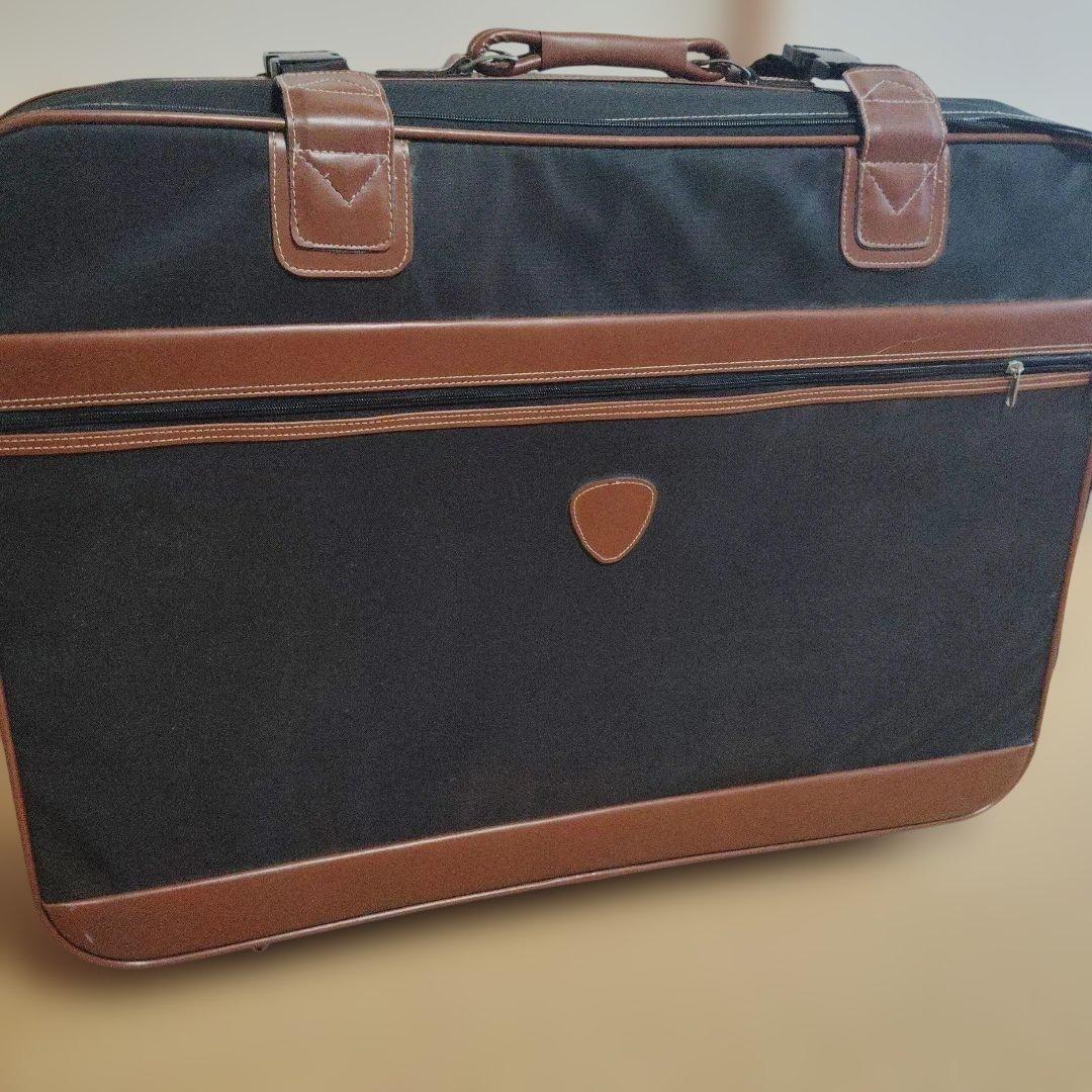 特大キャリーケース　引越　旅行