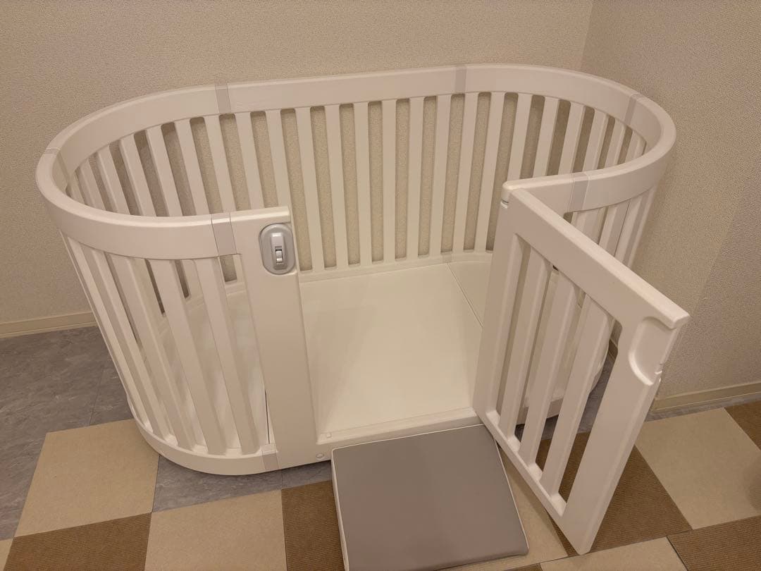 【韓国大人気ブランド】DoriDori ペットサークル ホワイト&ペットステップ