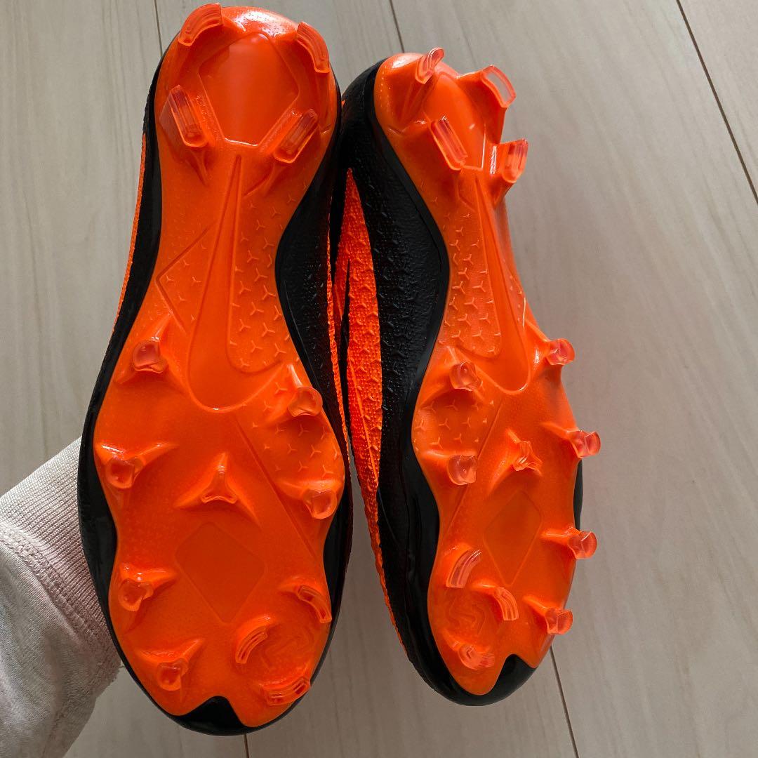 NIKE ファントムヴィジョン