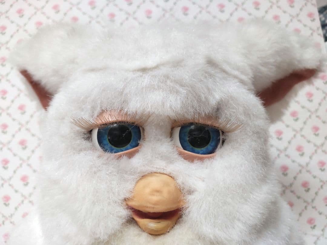 ファービー2 2005 Furby シュガースノー 英語版 青目 動作確認すみ