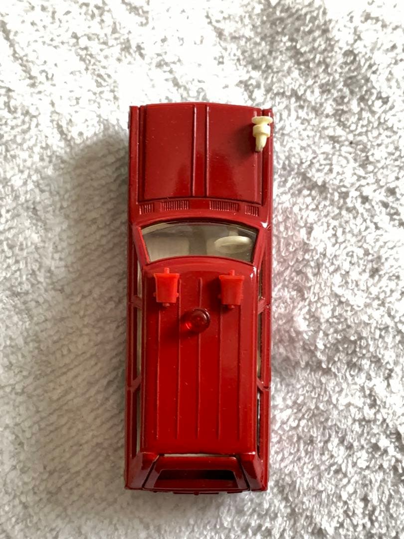 トミカ セドリック ファイアチーフカー【黒箱・日本製】