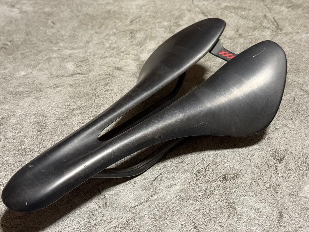 BONTRAGER ボントレガー CARBON XXX フルカーボンサドル